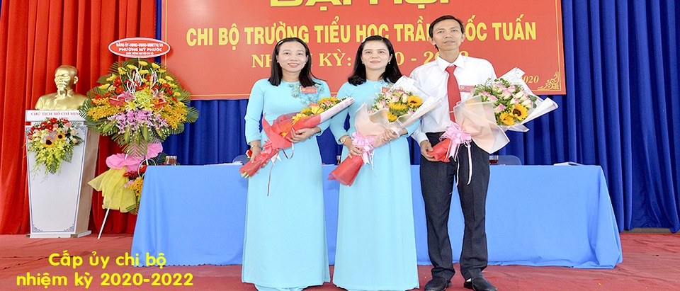 Cấp ủy chi bộ NK 2020-2022