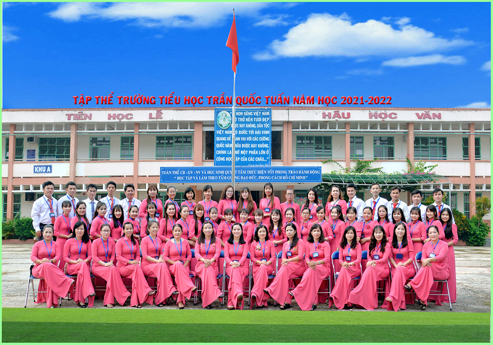 Tập thể trường 21-22